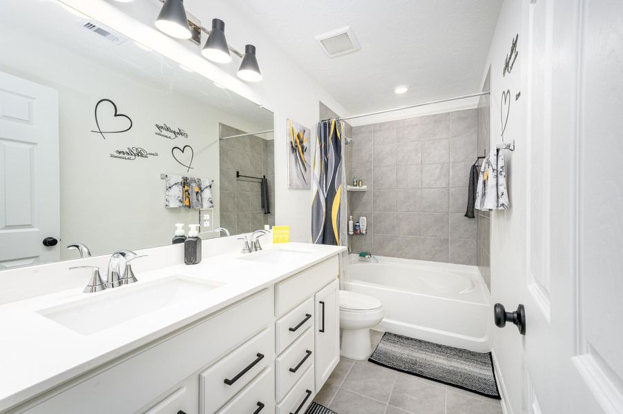 Double sinks in Primary Bathroom