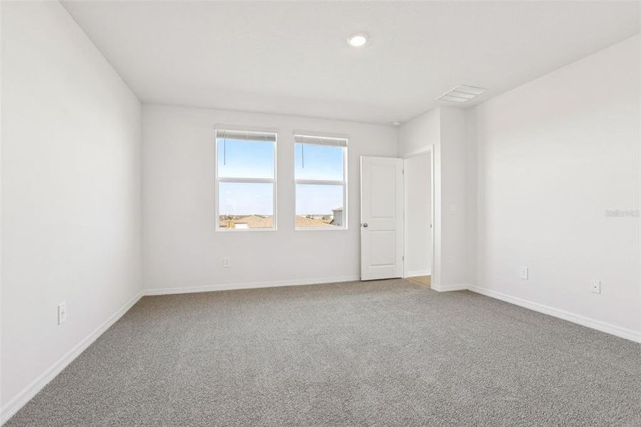 Spacious, unfurnished interior of a new home in Benton Hills - Classic Series, Brooksville (Image 31). Spacious, unfurnished interior of a new home in Benton Hills - Classic Series, Brooksville (Image 31).