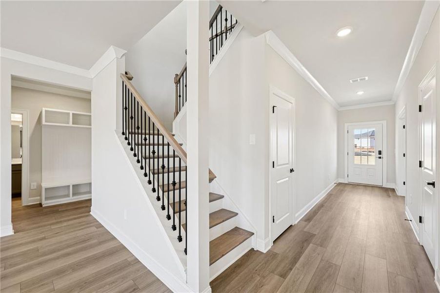 Spacious, unfurnished interior of a new home in River Pointe, Monroe (Image 45).