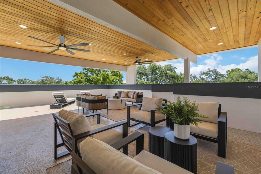 Community amenities in , Tampa (Image 47).