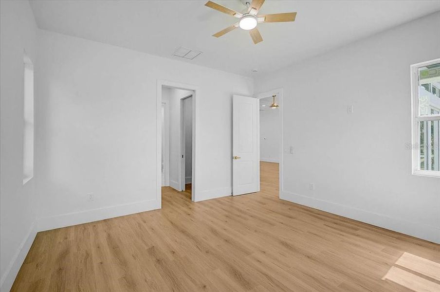 Spacious, unfurnished interior of a new home in , North Port (Image 37).