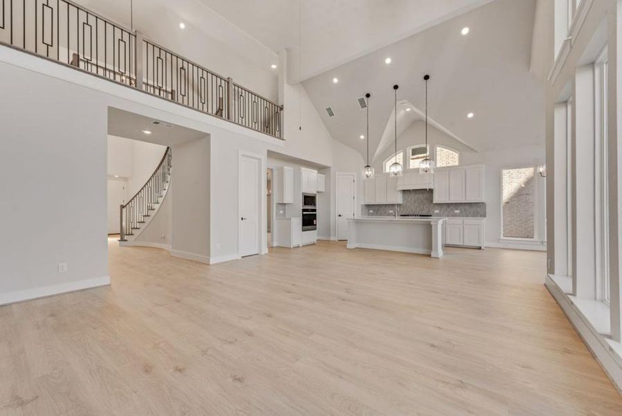 Spacious, unfurnished interior of a new home in Grand Estates of Anna, Anna (Image 30). Spacious, unfurnished interior of a new home in Grand Estates of Anna, Anna (Image 30).