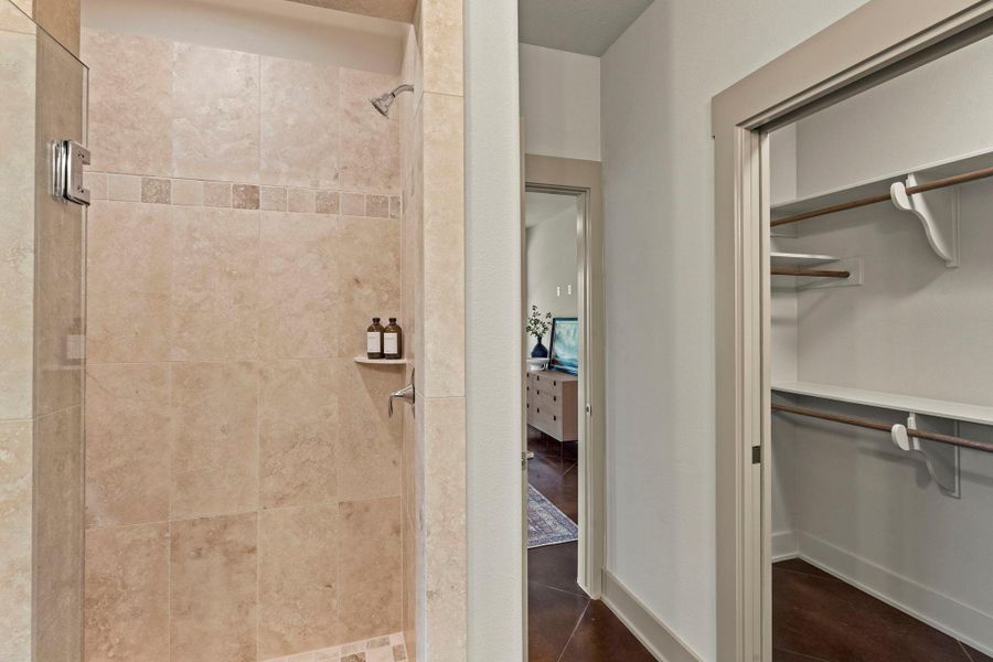 Image 36 of a home in .