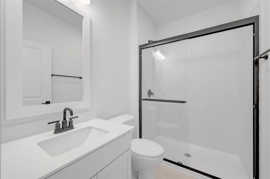 Furnished interior view inside a new home in Timberbrook, Justin (Image 17).