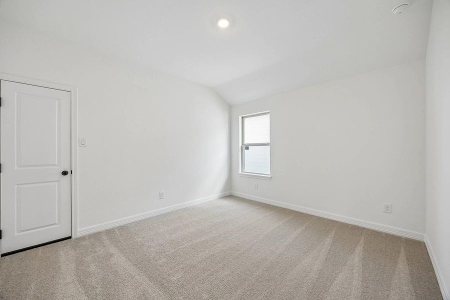 Spacious, unfurnished interior of a new home in Azalea, Brookshire (Image 18).