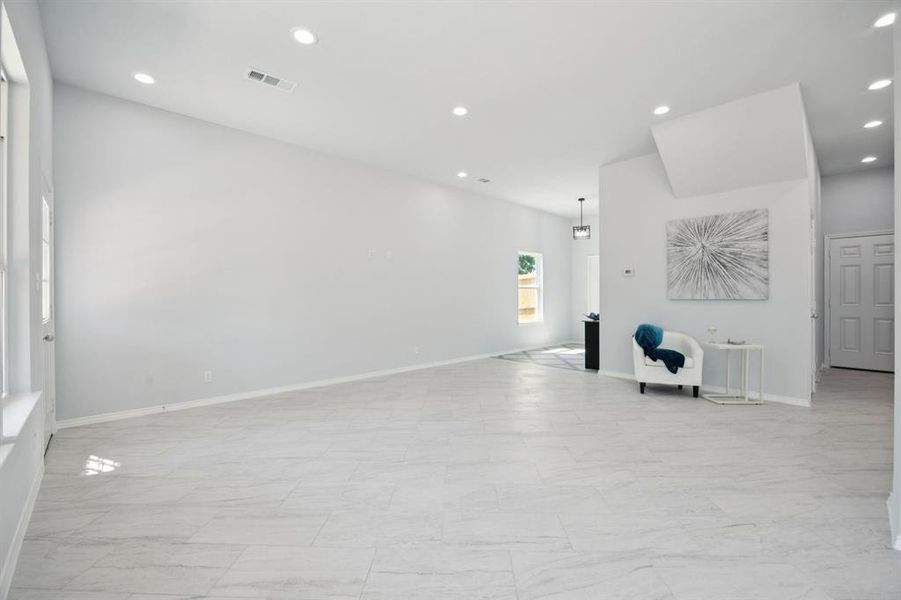 Spacious, unfurnished interior of a new home in , Ennis (Image 21).