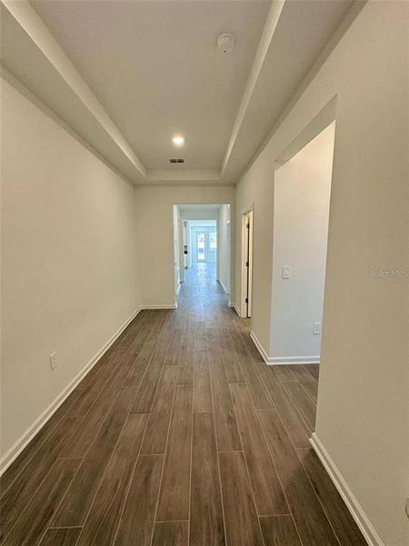 Spacious, unfurnished interior of a new home in Wellness Ridge: Estates Collection, Clermont (Image 13).