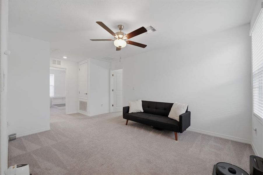 Furnished interior view inside a new home in , Zephyrhills (Image 16).