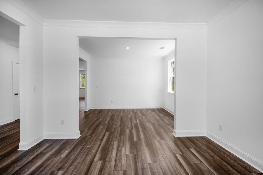 Spacious, unfurnished interior of a new home in Bennett Farm, Loganville (Image 13).