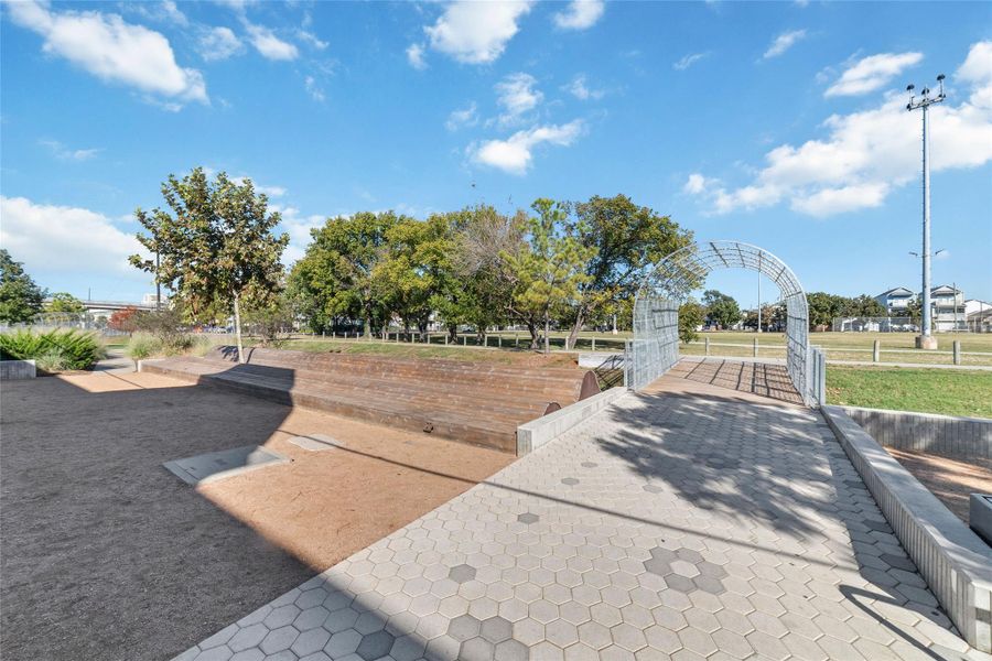 Community amenities in , Houston (Image 29). Community amenities in , Houston (Image 29).