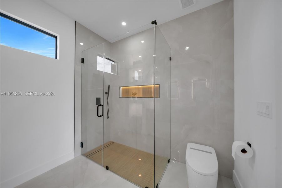 Furnished interior view inside a new home in , Lehigh Acres (Image 13).