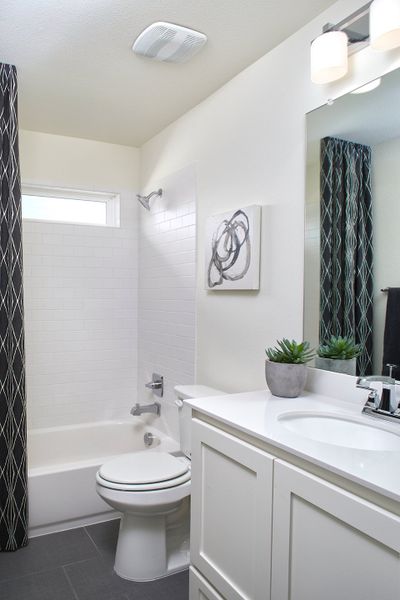 Representative furnished interior of a home built from the Conroe - SH 5248 by Shaddock Homes in Grand Oaks at Green Meadows - 60', Celina (Image 16). Representative furnished interior of a home built from the Conroe - SH 5248 by Shaddock Homes in Grand Oaks at Green Meadows - 60', Celina (Image 16).