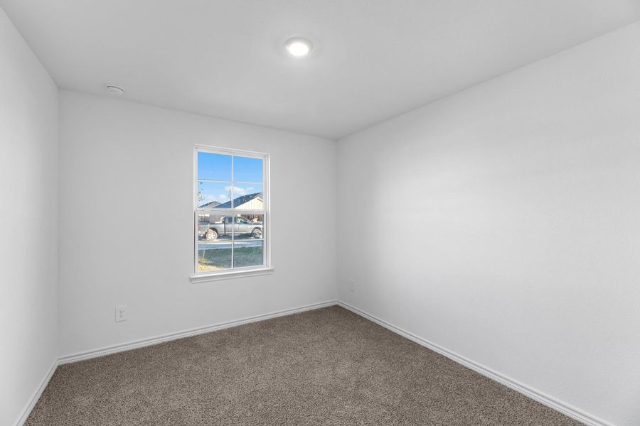 Spacious, unfurnished interior of a new home in Reserve at Mallard Lakes, Orange (Image 12). Spacious, unfurnished interior of a new home in Reserve at Mallard Lakes, Orange (Image 12).