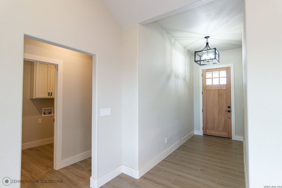 Spacious, unfurnished interior of a new home in , Marion (Image 14).