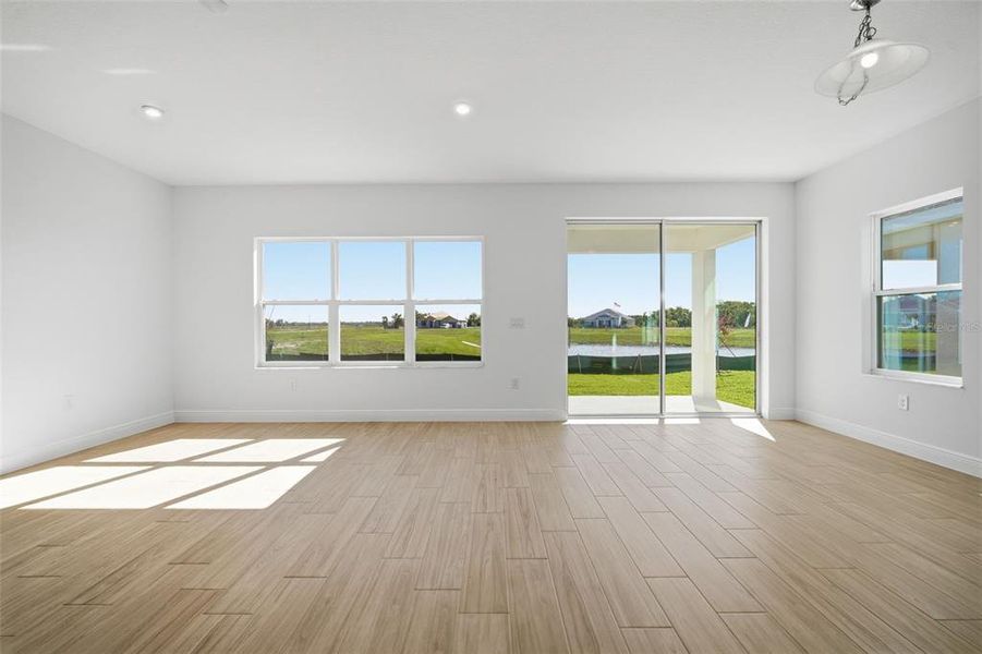 Spacious, unfurnished interior of a new home in Coasterra, Palmetto (Image 21).