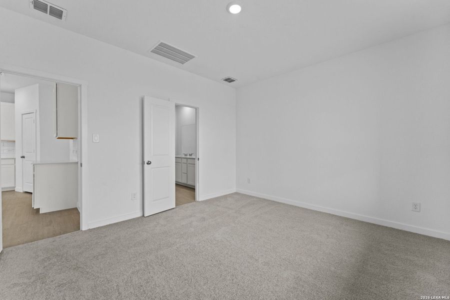 Spacious, unfurnished interior of a new home in Hightop Ridge, Converse (Image 15).