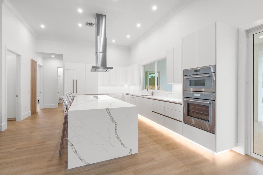 Furnished interior view inside a new home in , Boynton Beach (Image 39). Furnished interior view inside a new home in , Boynton Beach (Image 39).