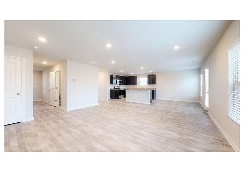Spacious, unfurnished interior of a new home in Crossvine Village, LaGrange (Image 8).