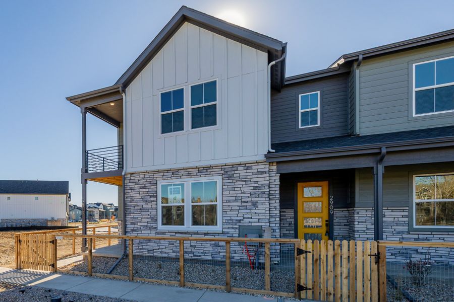 Exterior details and patio area of a home in Arras Park, Thornton (Image 3).
