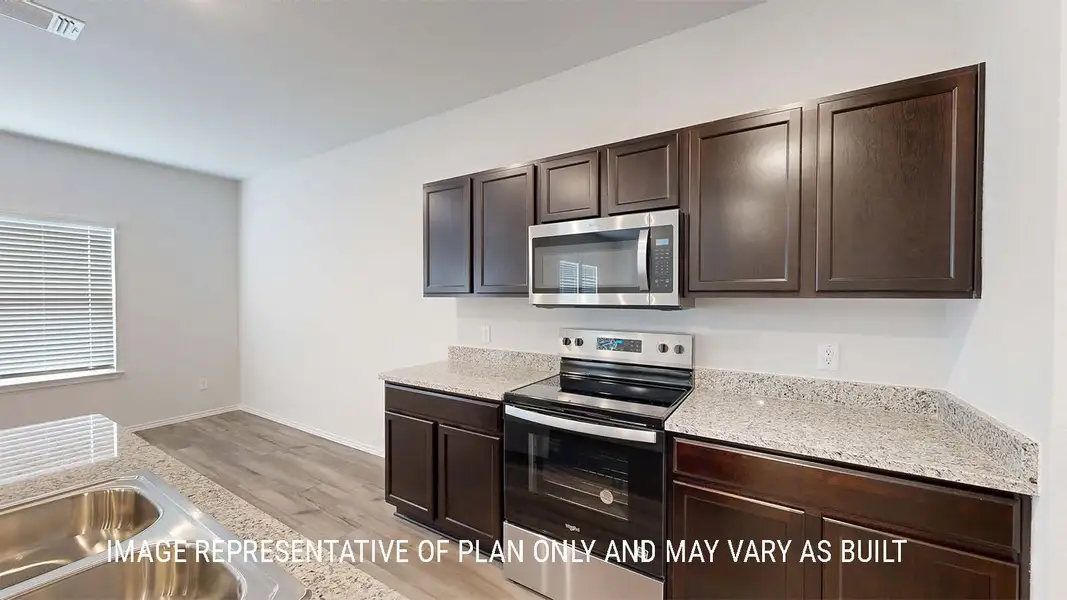 Furnished interior view inside a new home in Turnbo Ranch, Killeen (Image 5).