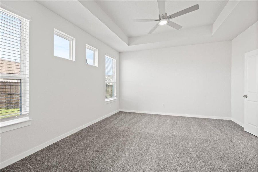 MOVE IN READY! MOVE IN READY!