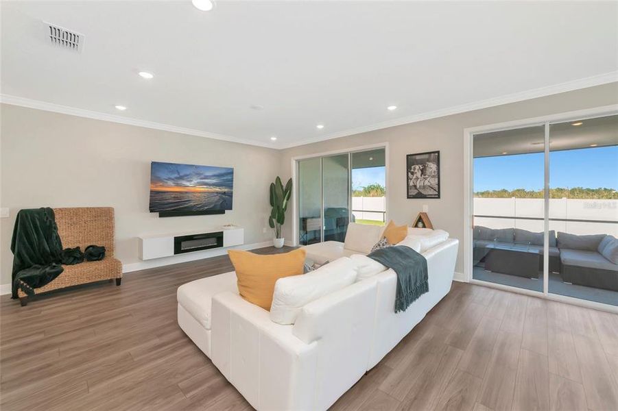 Furnished interior view inside a new home in , Bradenton (Image 28).
