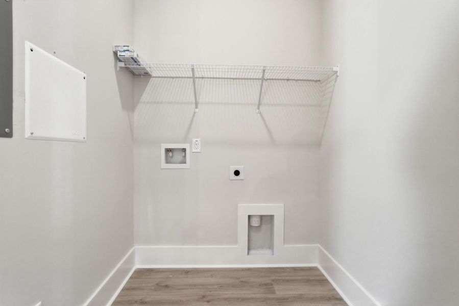 Spacious, unfurnished interior of a new home in Indigo Grove Single Family Homes, Johns Island (Image 21).