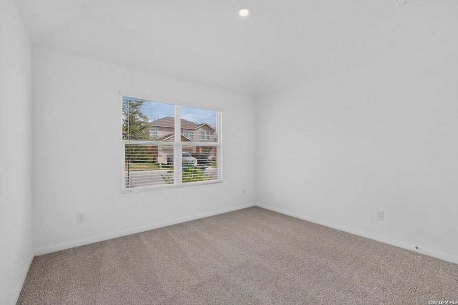 Spacious, unfurnished interior of a new home in , San Antonio (Image 19).