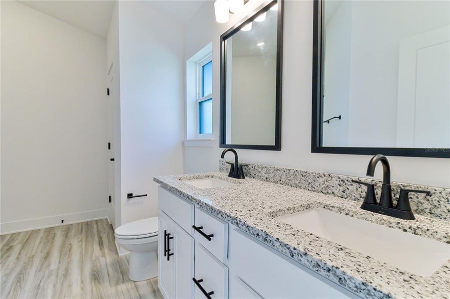 Furnished interior view inside a new home in Briarwood, Alachua (Image 5).