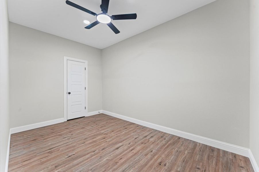 Spacious, unfurnished interior of a new home in , Magnolia (Image 39).