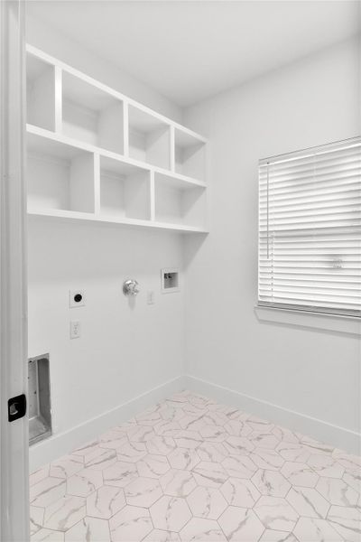 Spacious, unfurnished interior of a new home in , Houston (Image 19).