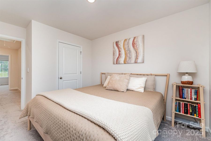 Furnished interior view inside a new home in , Dallas (Image 24). Furnished interior view inside a new home in , Dallas (Image 24).