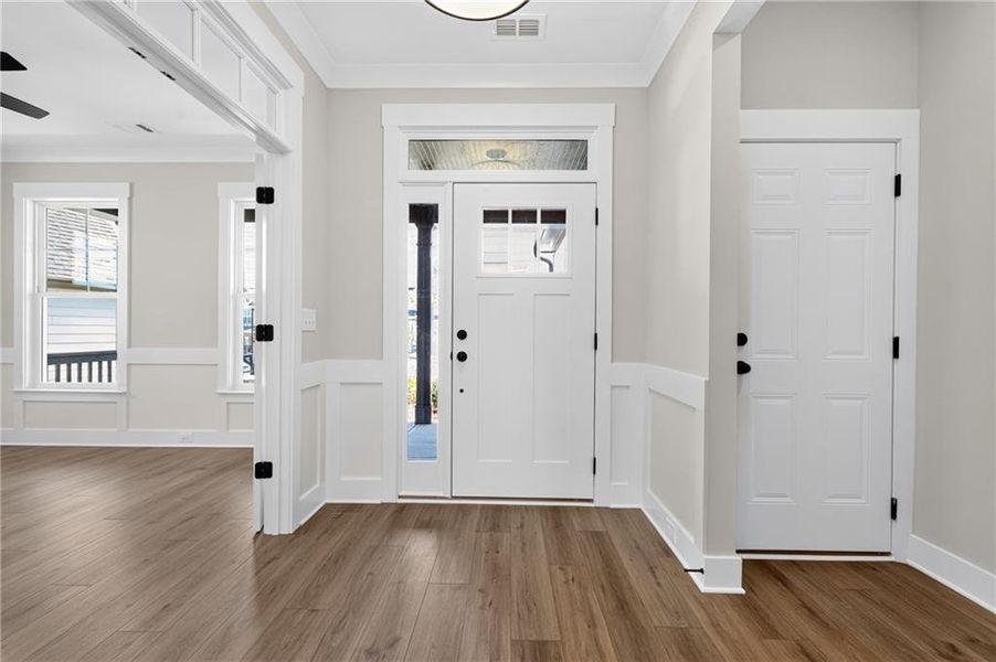 Spacious, unfurnished interior of a new home in Twin Lakes, Hoschton (Image 19).