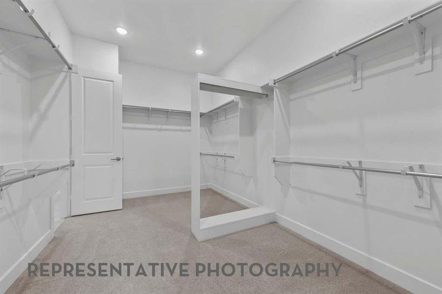 Spacious, unfurnished interior of a new home in Mosaic, Celina (Image 12).