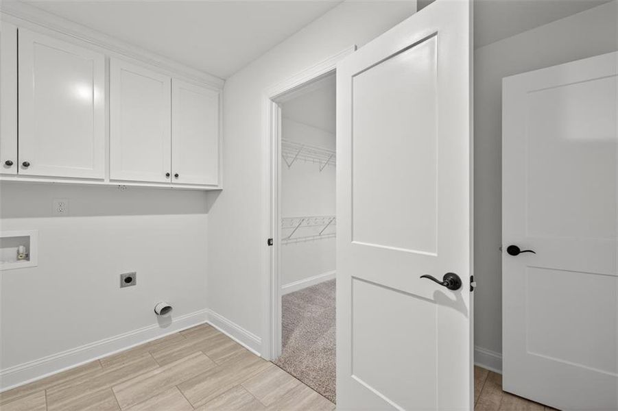 Spacious, unfurnished interior of a new home in , Jefferson (Image 66).