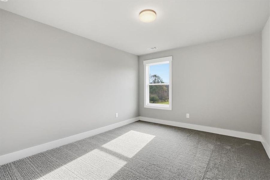 Spacious, unfurnished interior of a new home in , Statham (Image 58).