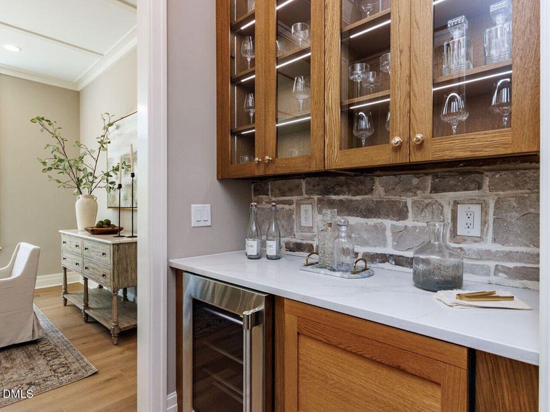 008-1280x960-butlers-pantry 008-1280x960-butlers-pantry