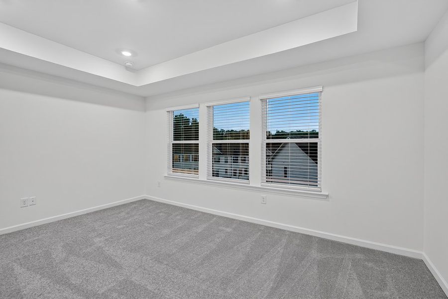 Spacious, unfurnished interior of a new home in Rosewood Farm, Lawrenceville (Image 28).