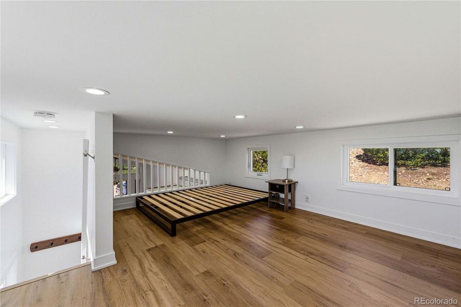 Image 35 of a home in .