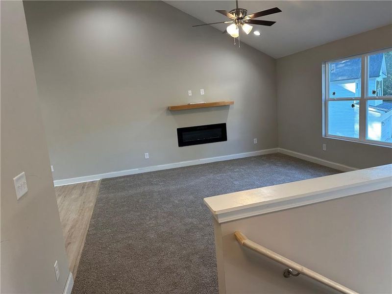 Spacious, unfurnished interior of a new home in , Gainesville (Image 8).