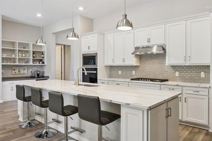 Furnished interior view inside a new home in , Winter Garden (Image 15).