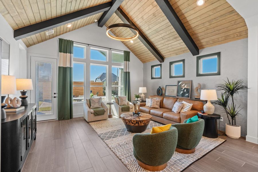 Furnished interior view inside a new home in Beacon Point, Texas City (Image 47).