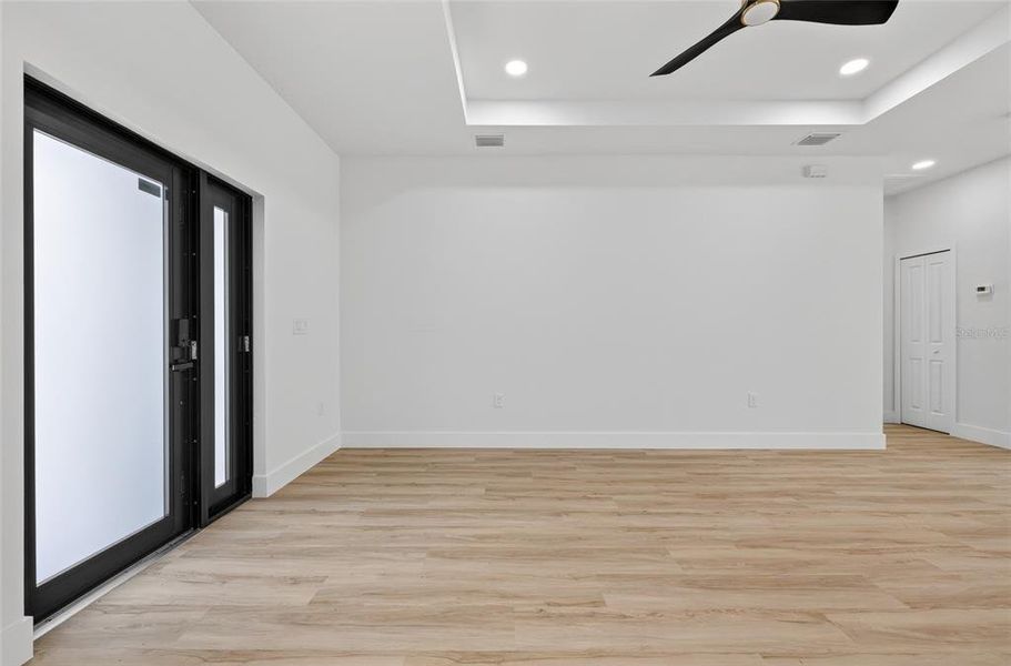 Spacious, unfurnished interior of a new home in , North Port (Image 21). Spacious, unfurnished interior of a new home in , North Port (Image 21).