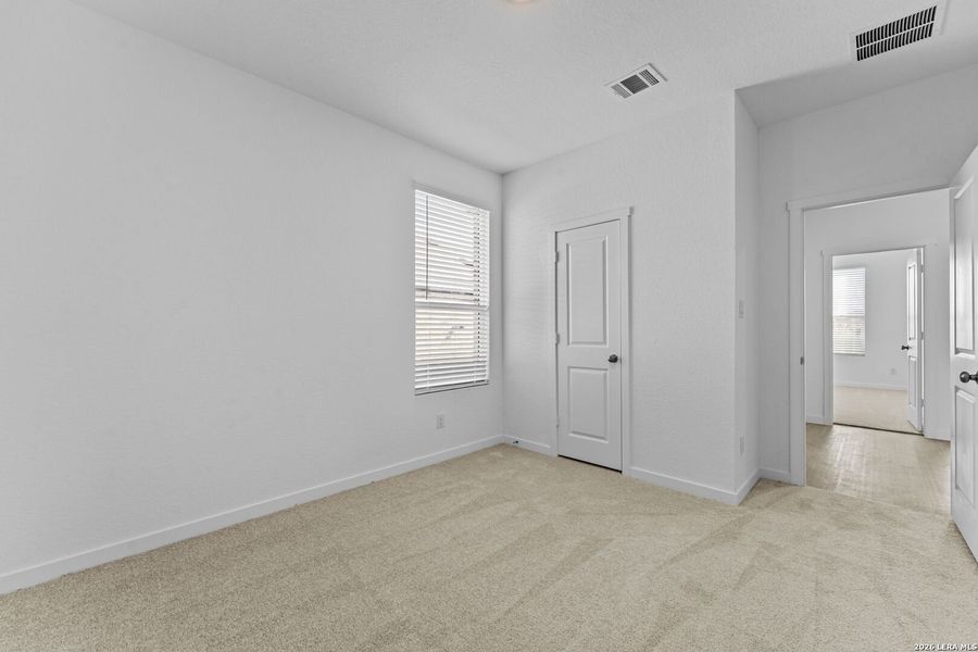 Spacious, unfurnished interior of a new home in Grace Valley, Marion (Image 23).