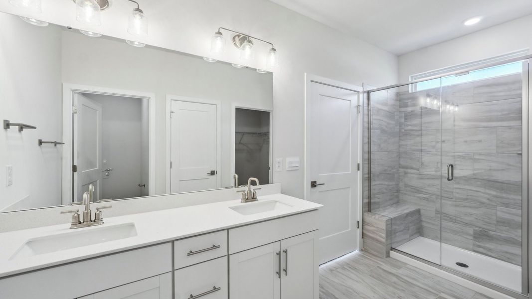 Representative furnished interior of a home built from the Willow by D.R. Horton in Westport, York (Image 7).
