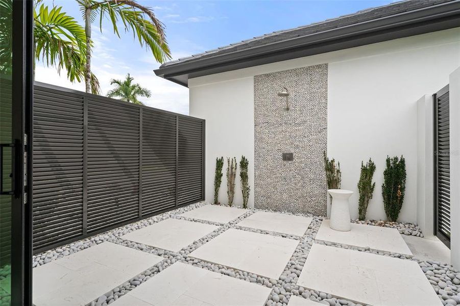 Exterior details and patio area of a home in , Parrish (Image 30).