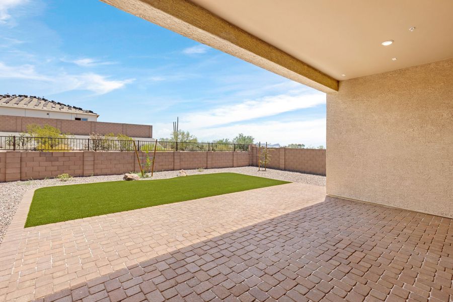 Exterior details and patio area of a home in Saguaro Reserve II, Marana (Image 3).