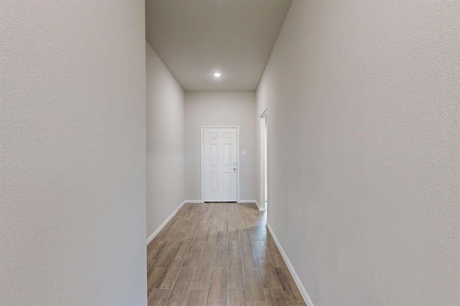 Spacious, unfurnished interior of a new home in Verandah, Royse City (Image 26). Spacious, unfurnished interior of a new home in Verandah, Royse City (Image 26).