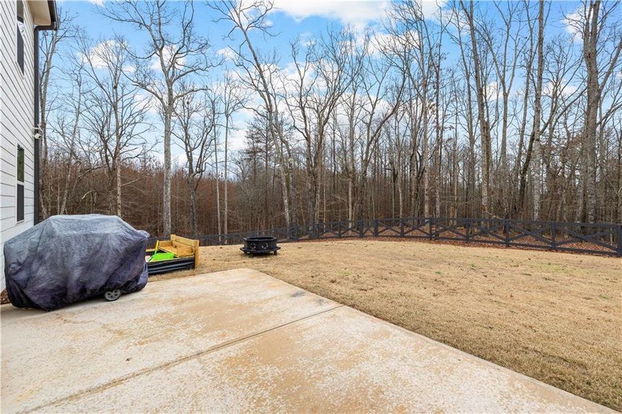 Exterior details and patio area of a home in , Winston (Image 35).