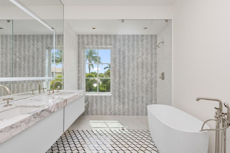 Guest Bath 3